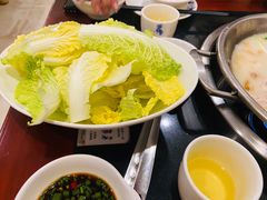 黄秧白-老来福·非遗酸汤兔(凯旋路店)