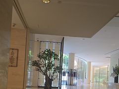 -上海衡山路十二号华邑酒店