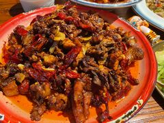 辣子鸡-柴窝堡22号辣子鸡·传承新疆菜