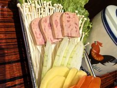 -沙胆彪炭炉牛杂煲(上海日月光广场店)