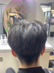 -宫铭烫发染发接发店
