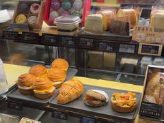 -星巴克臻选(周浦万达店)