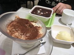 -满记甜品(日月光二店)