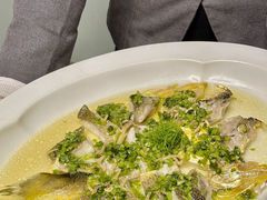 -黄鱼馆Jhouse(外滩店)