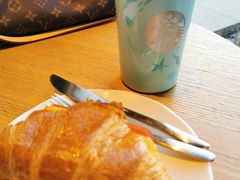 -星巴克(上海浦东禹悦汇店)