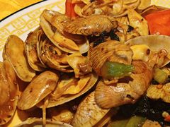 -天宝食坊·啫啫煲大排档(西华路店)