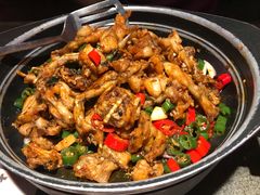 青椒紫苏味-蛙小侠·沸腾砂锅(南山欢乐颂店)