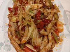 鱼香肉丝-付掌柜在成都·热炒砂锅集(金禾店)