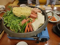 -青瓦餐厅·生鱼片·韩园烤肉(西塔店)