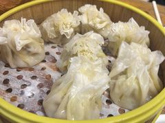 -蒙亨·阿木图赛(乌兰察布天恒广场店)