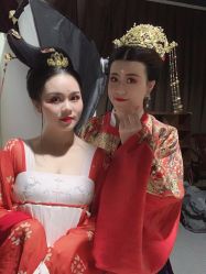 -盘子女人坊古装写真摄影(厦门总店)