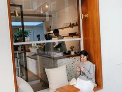 -Line 咖啡(石厦花园店)