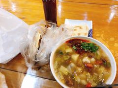 -老字号贾家肉丸糊辣汤(光明巷店)