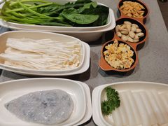 -海底捞火锅(新松江路店)