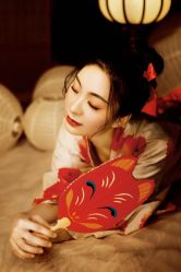 点击看大图 -持熹光年写真体验馆