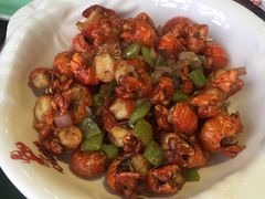 -龙虾风暴(松江店)