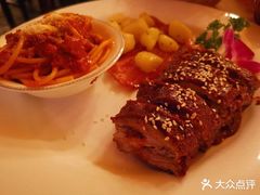 -宝莱纳啤酒花园餐厅PAULANER BRAUHAUS Nanjing(广州路店)