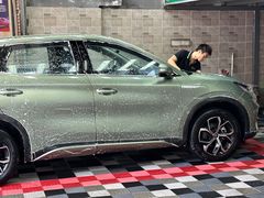 -鑫鹏浩汽车服务有限公司(荔海春城店)