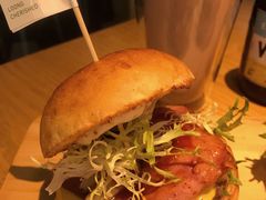 培根芝士龙小治汉堡-龙治汉堡(中华城店)