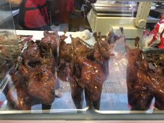 -王浩儿纪六孃甜皮鸭(乐山总店)