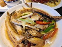 -鑫悦楼煎蟹·16年海鲜大排档