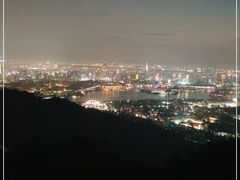 -紫金山山顶公园