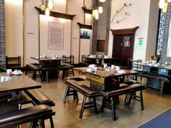 -仁虎老火锅(黄泥磅店)