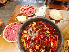 -黔有有贵州酸汤夺夺粉火锅(五味十字店)