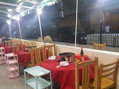 大堂-花苑美食横琴生蚝火锅(拱北粤华路店)
