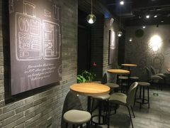 用餐区-肯德基(东四南大街店)