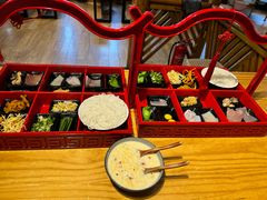 -勺子米线·云南传统小吃市集(四方街店)