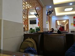 -清真·玛丽亚新疆菜主题餐厅(浙江中路店)