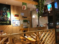 -木屋烧烤(西南角店)