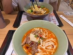 椒麻川香牛杂面-陳八两面家(滨江天街店)