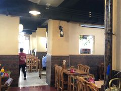 大堂-东镇老火锅(长春路首店)