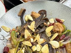 -鲁南仔·滕州炒鸡(经三路店)