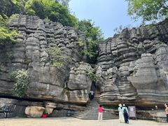 -梭布垭石林景区