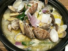 -哇蛙牛功夫面渝都料理(龙阳广场店)