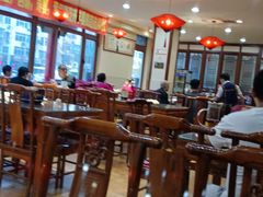 大堂-那家老院子东北菜·饺子·小鸡炖蘑菇(艳华街店)