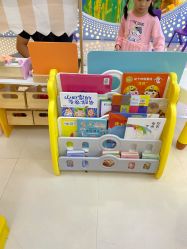 -菠萝树益智玩具体验馆(江南万达广场店)