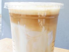 -瑞幸咖啡(凯德龙之梦莘庄店)