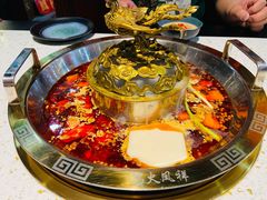 -炙爱鮮貨火锅(中东砂之船店)