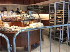 面包甜点陈列柜-窑滚面包专门店(马鞍山金鹰店)