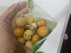 -良品铺子(白云新世界店)