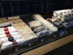 -星巴克(西安机场1店T3到达店)