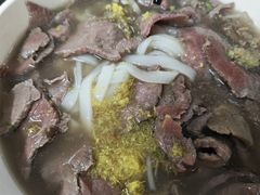 -潮镇老尾牛杂(环城西路店)