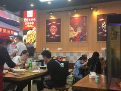 大堂-八一好吃街·高品美食广场