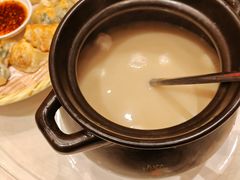 -年辉渔村·非遗传承餐厅(新丰江店)