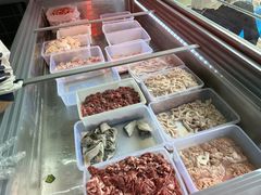 -周良天山牛杂城(天山路总店)