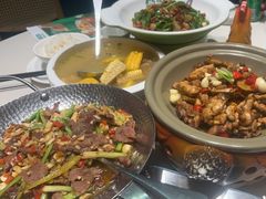 -绿草地·湘菜(7mall店)